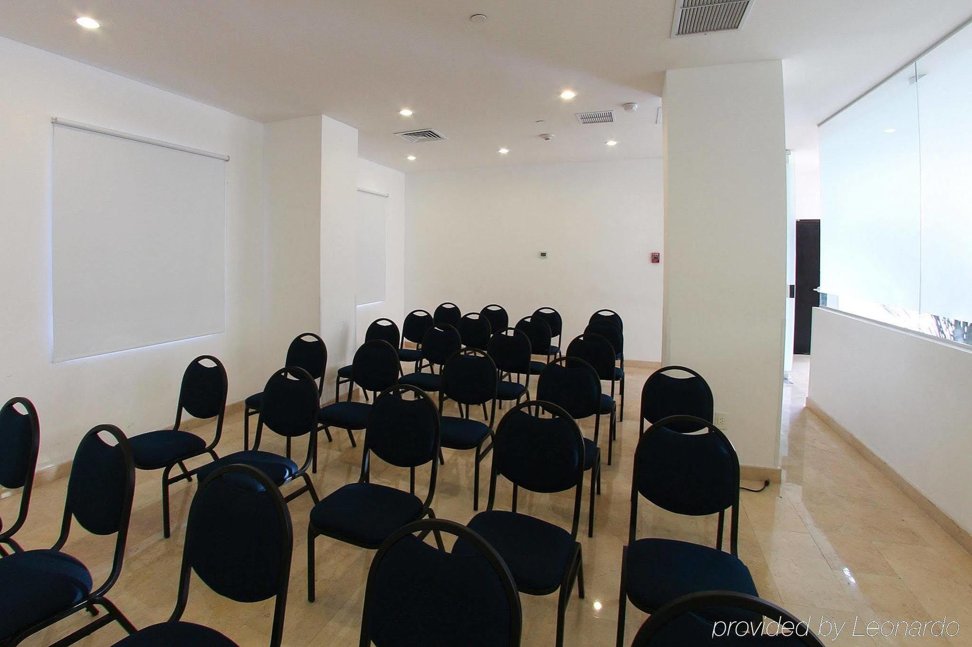 One Culiacan Forum Exterior foto